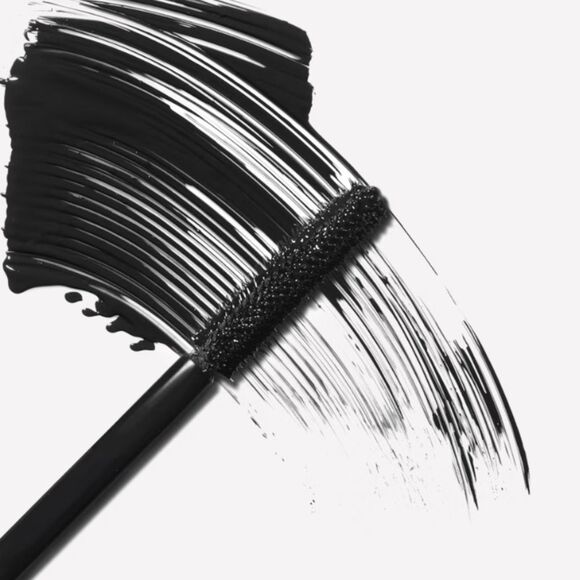 Mac Cosmetics Mini Mac In Extreme Dimension Mascara- 3D Black - Picture 4 of 8